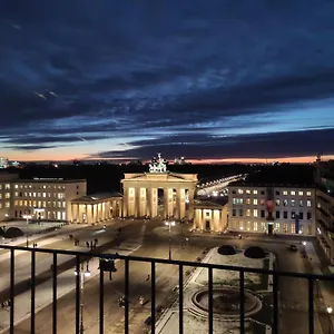 Apart Otel Nexliving Brandenburger Tor